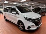 Mercedes-Benz EQV 300 lang neues Modell Multibeam Navi Kamera - gebrauchte Mercedes-Benz EQV aus dem Jahr 2024