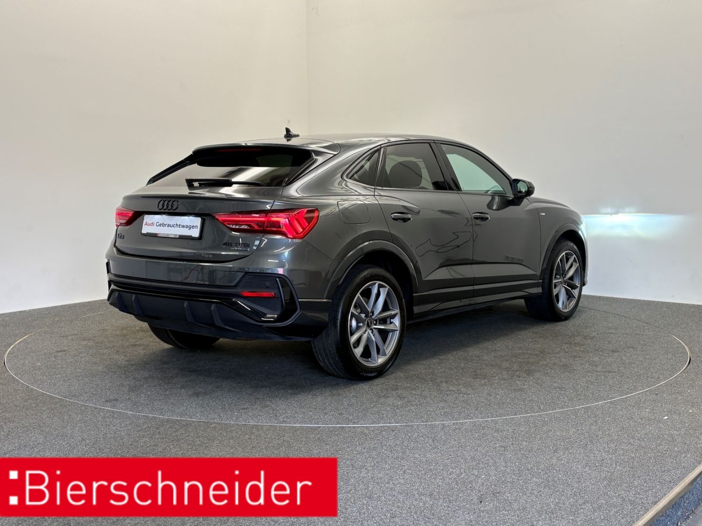 Audi Q3 Sportback 45 TFSI qu S tronic line LED 19 PDC foto 6