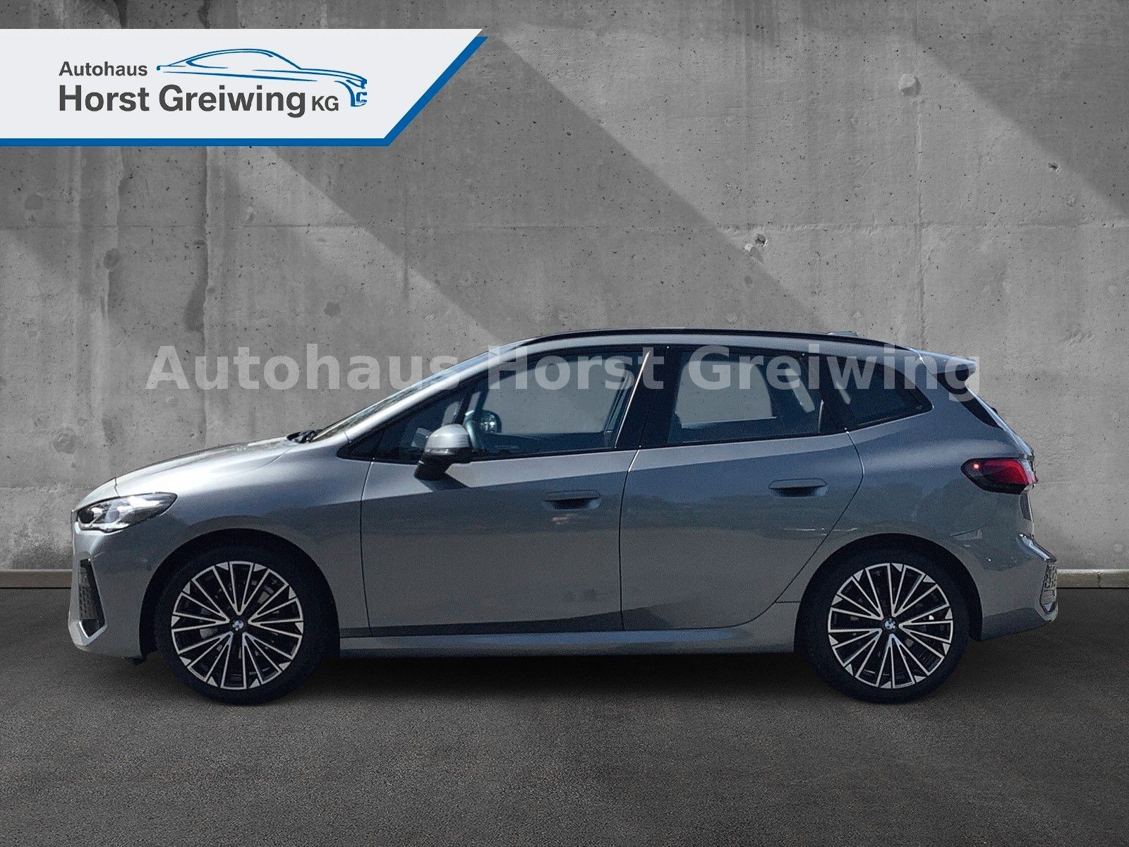 BMW 220i M-Sport,Panor.,AHK,Kamera,Ada.LED,DrivingA imagem 2
