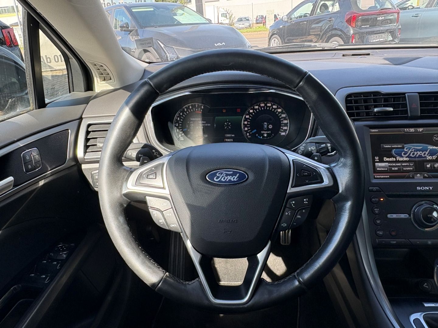 Fahrzeugabbildung Ford Mondeo Titanium elek Heckkl Memory totWinkAss