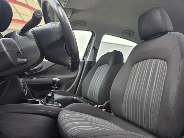 FIAT Punto Evo — Foto 14