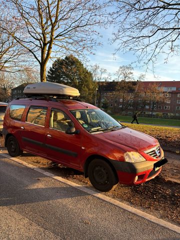 Dacia Logan 1.5 dCi Lauréate 63kW - Teil-Camper-Ausbau