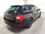 Skoda Octavia Kombi 1.8 TSI DSG EU6 Navi Xenon Klima P - Skoda Octavia mit Benzin-Antrieb: Kombi, 1.8