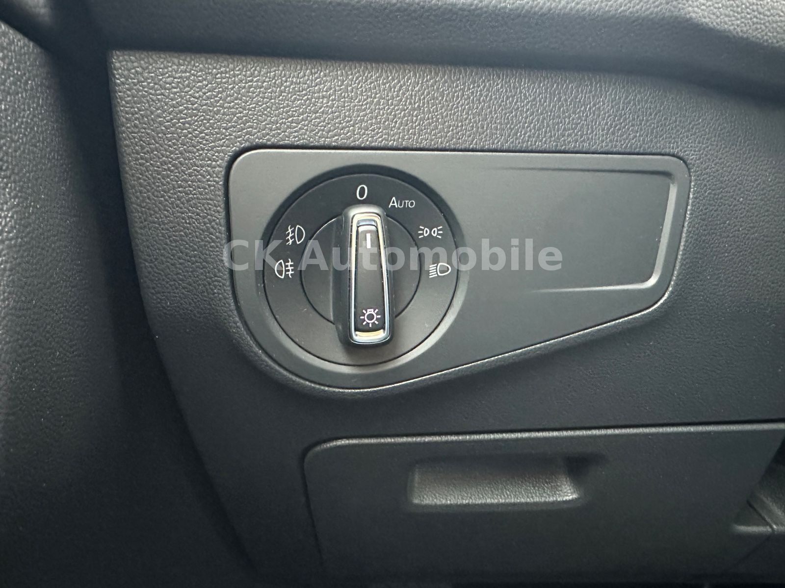 Fahrzeugabbildung Volkswagen Tiguan Allspace Highline 4Motion 2.0 TDI/7 Sitze