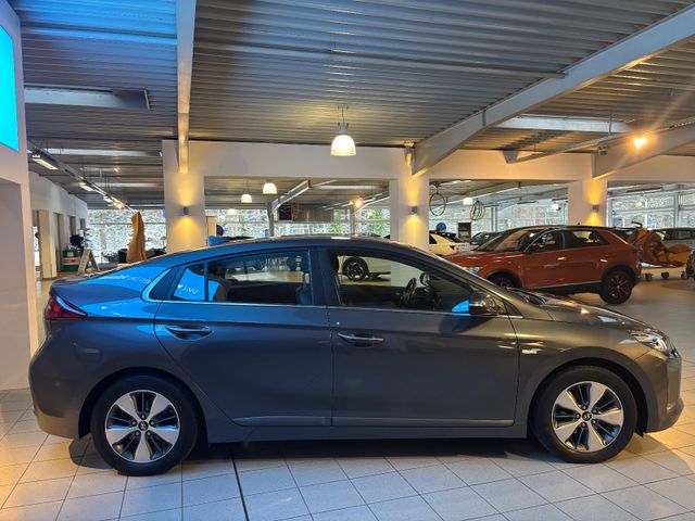 IONIQ Ioniq Premium Plug-In Hybrid