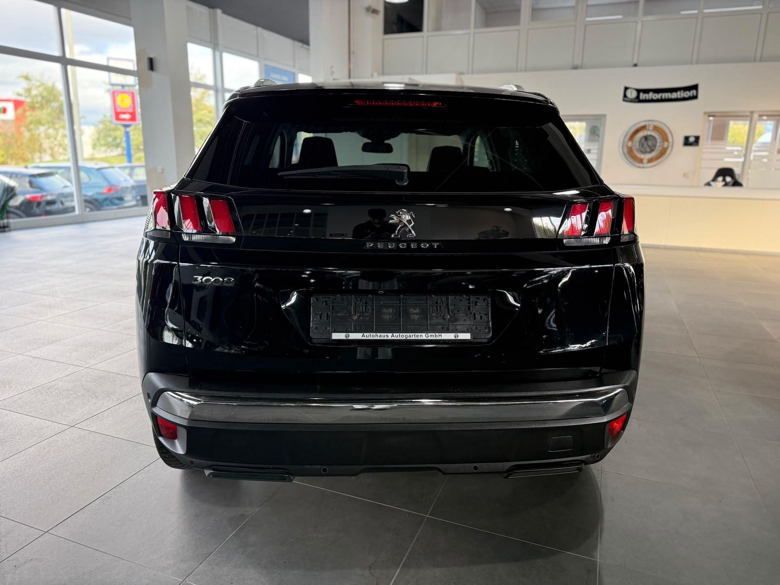 Peugeot 3008 Allure*PDC*SHZ*KAM*NAVI*TEILLEDER*