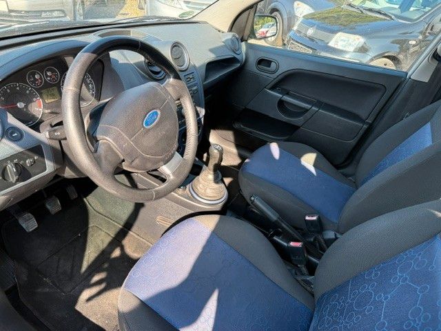 Fahrzeugabbildung Ford Fiesta Style