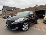 Peugeot 208 Allure**Klima*Navi*Start-Stop*5 Türer** - Peugeot 208 Gebrauchtwagen in Hannover