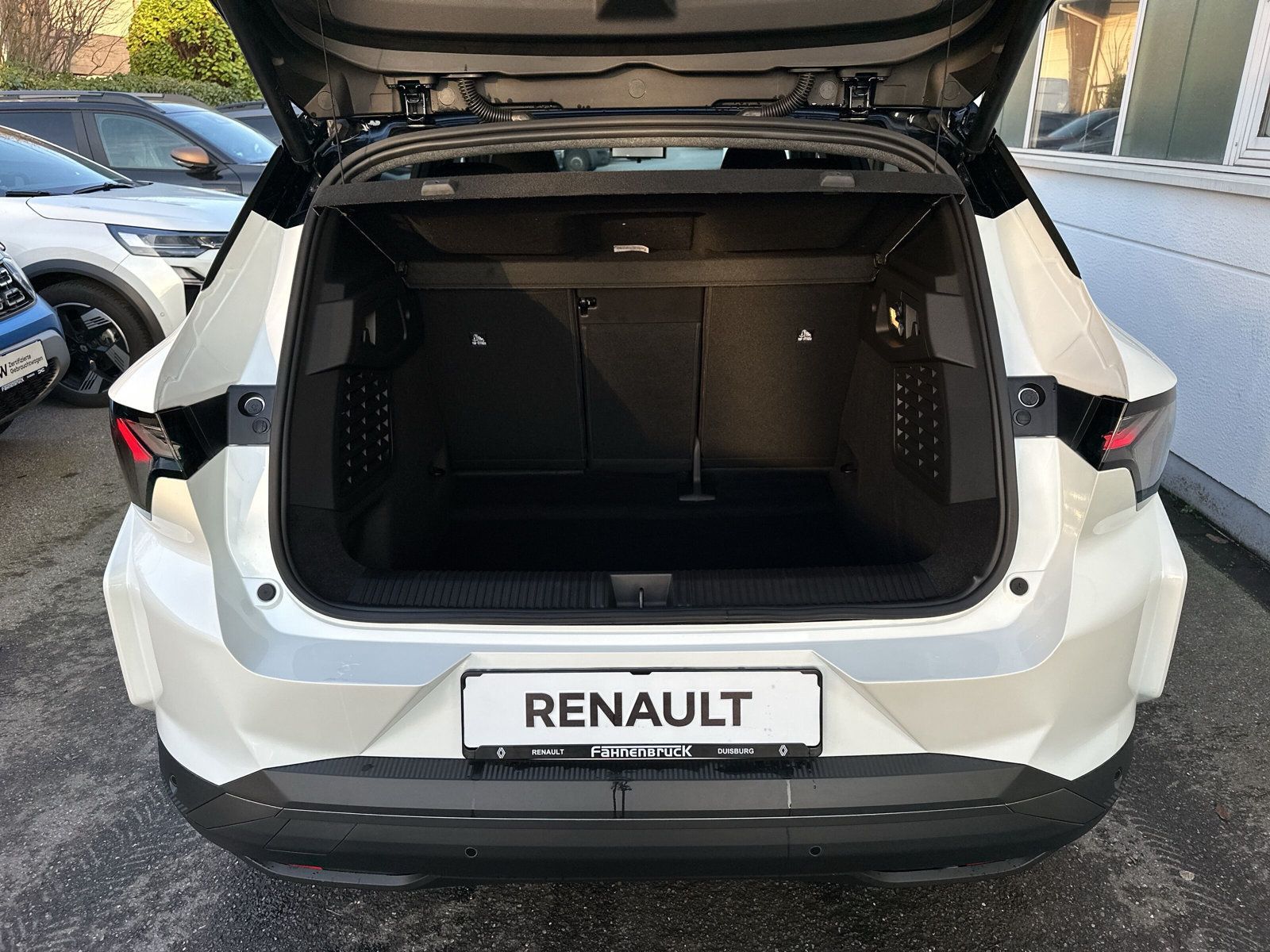 Renault Scenic E-TECH - Bild 8