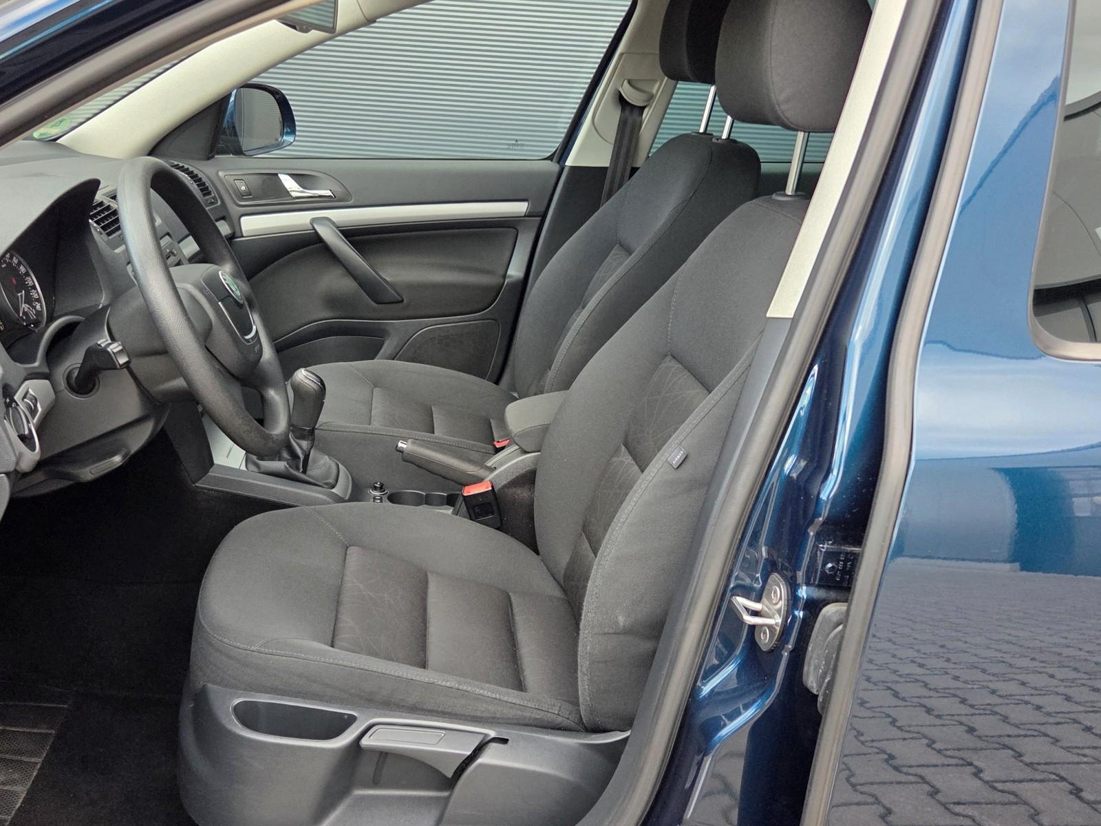 Skoda Octavia 2012 — photo 7