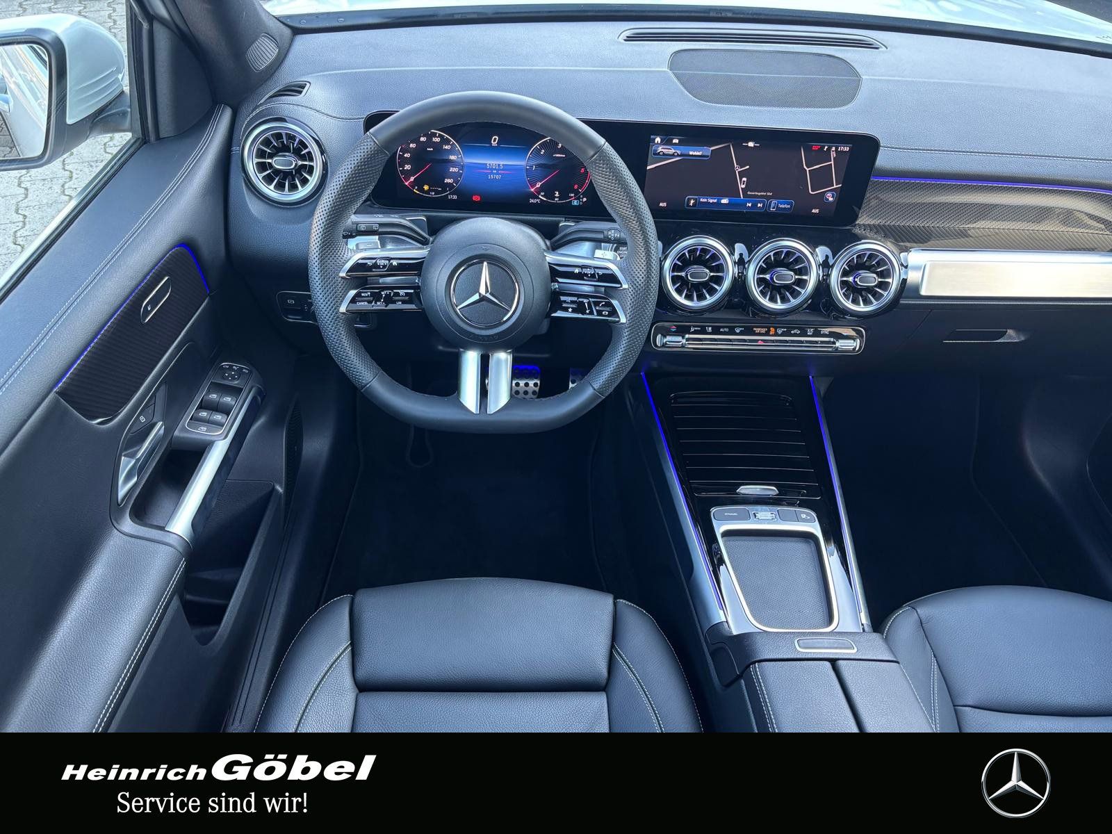 Fahrzeugabbildung Mercedes-Benz GLB 200 d AMG PANO LEDER WP KAM VZA AUG-REA ASA