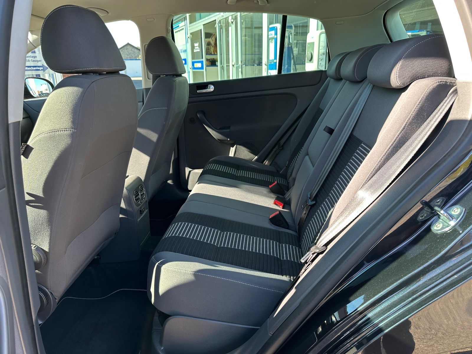 Fahrzeugabbildung Volkswagen Golf Plus 1.6 United AHK/SHZG/GRA