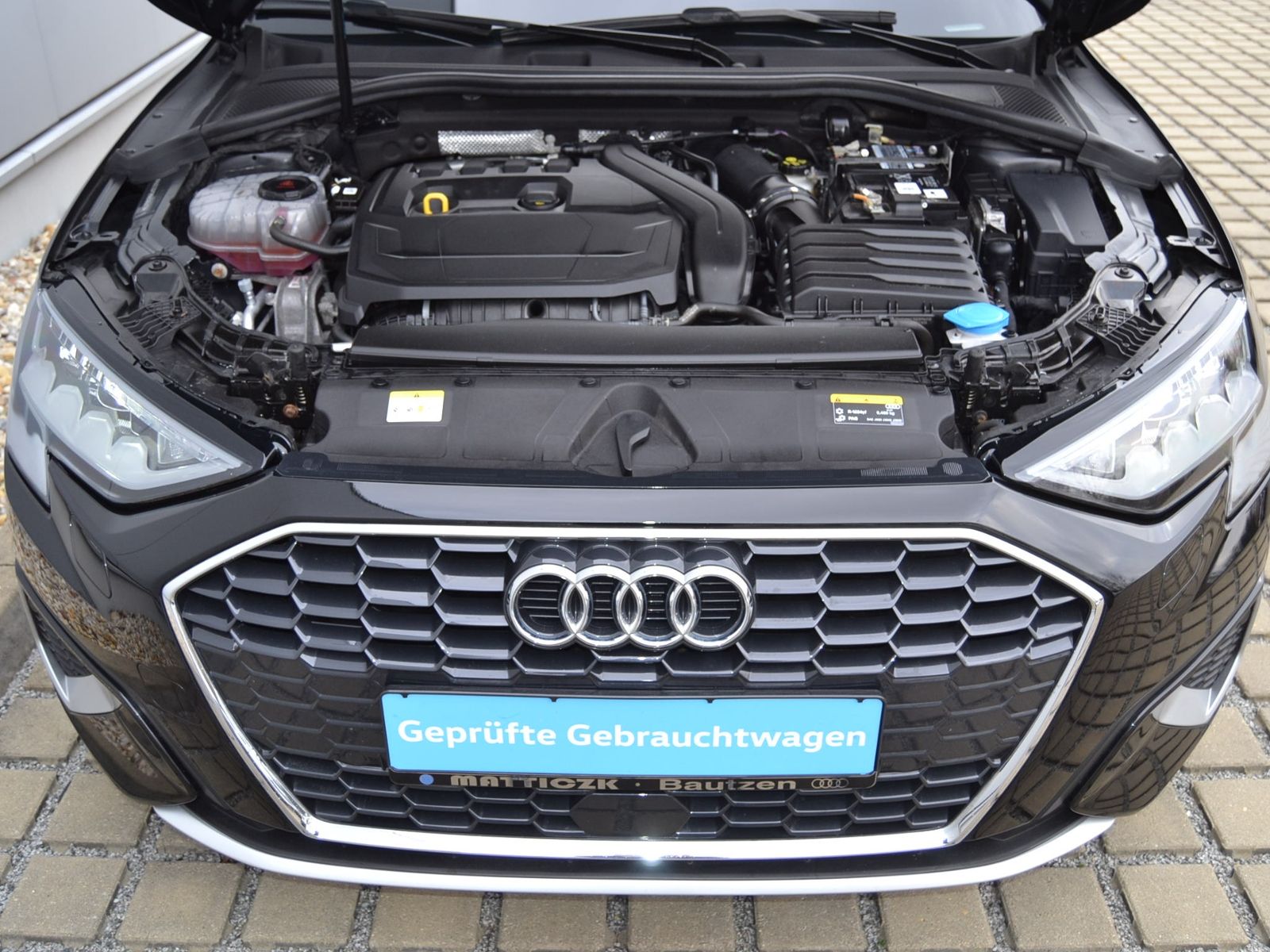 A3 Sportback 35 TFSI Advanced LED/NAVI+VZE/ACC/A