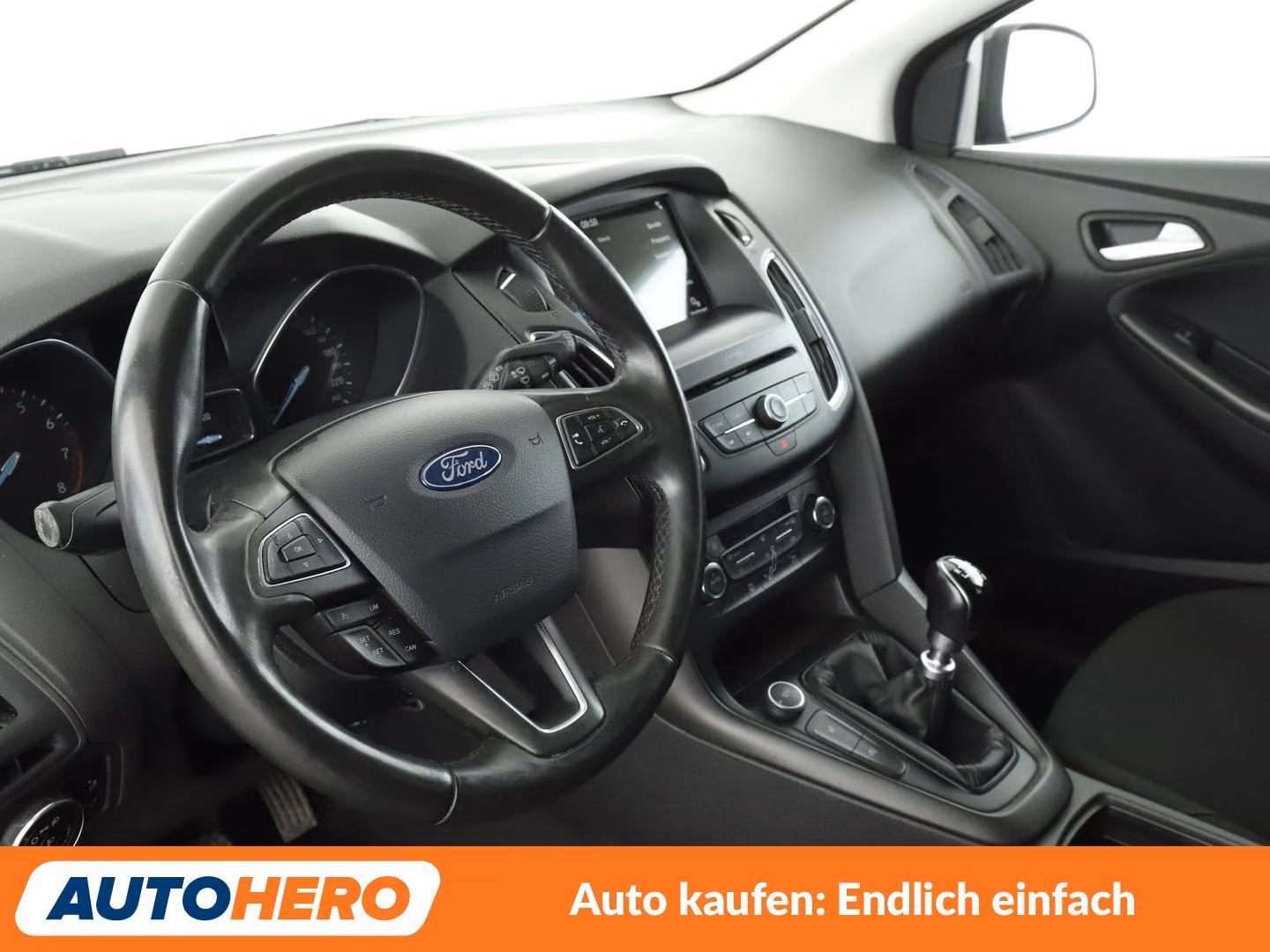 Ford Focus 1.0 EcoBoost Business*NAVI*TEMPO*PDC*KLIMA