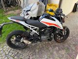 KTM Duke 390 - Service neu