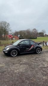 Volkswagen VW Beetle 1.8T - Volkswagen Beetle mit Benzin-Antrieb: 1.8