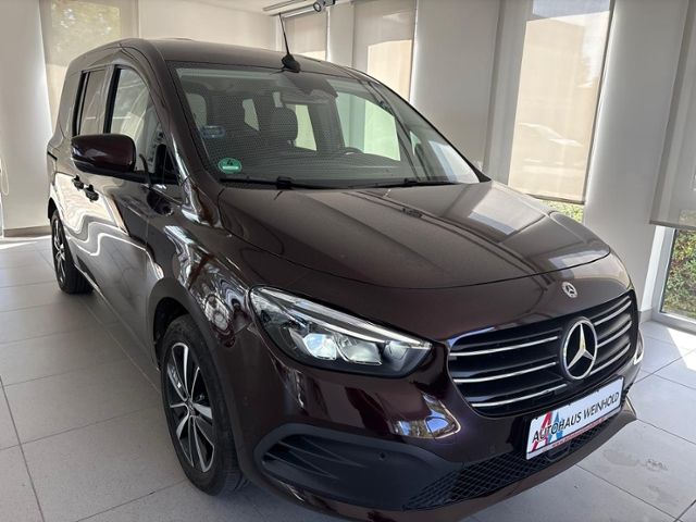 T-Klasse T 180 LED NAV STH KAM AHK 8FACH