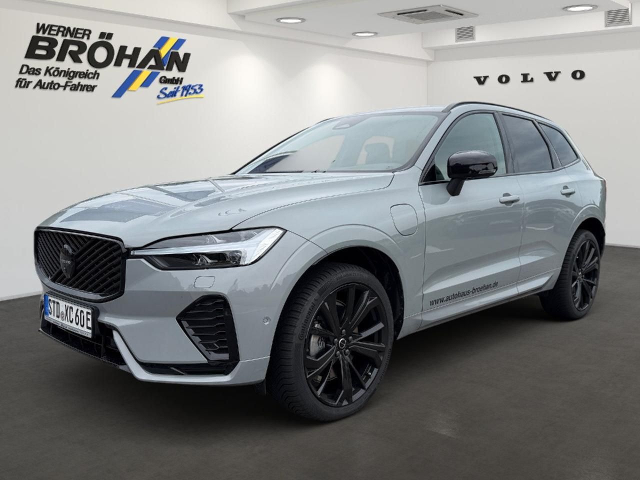 Fahrzeugabbildung Volvo XC60 T6 AWD Plus Black Edition Plug-In Hybrid