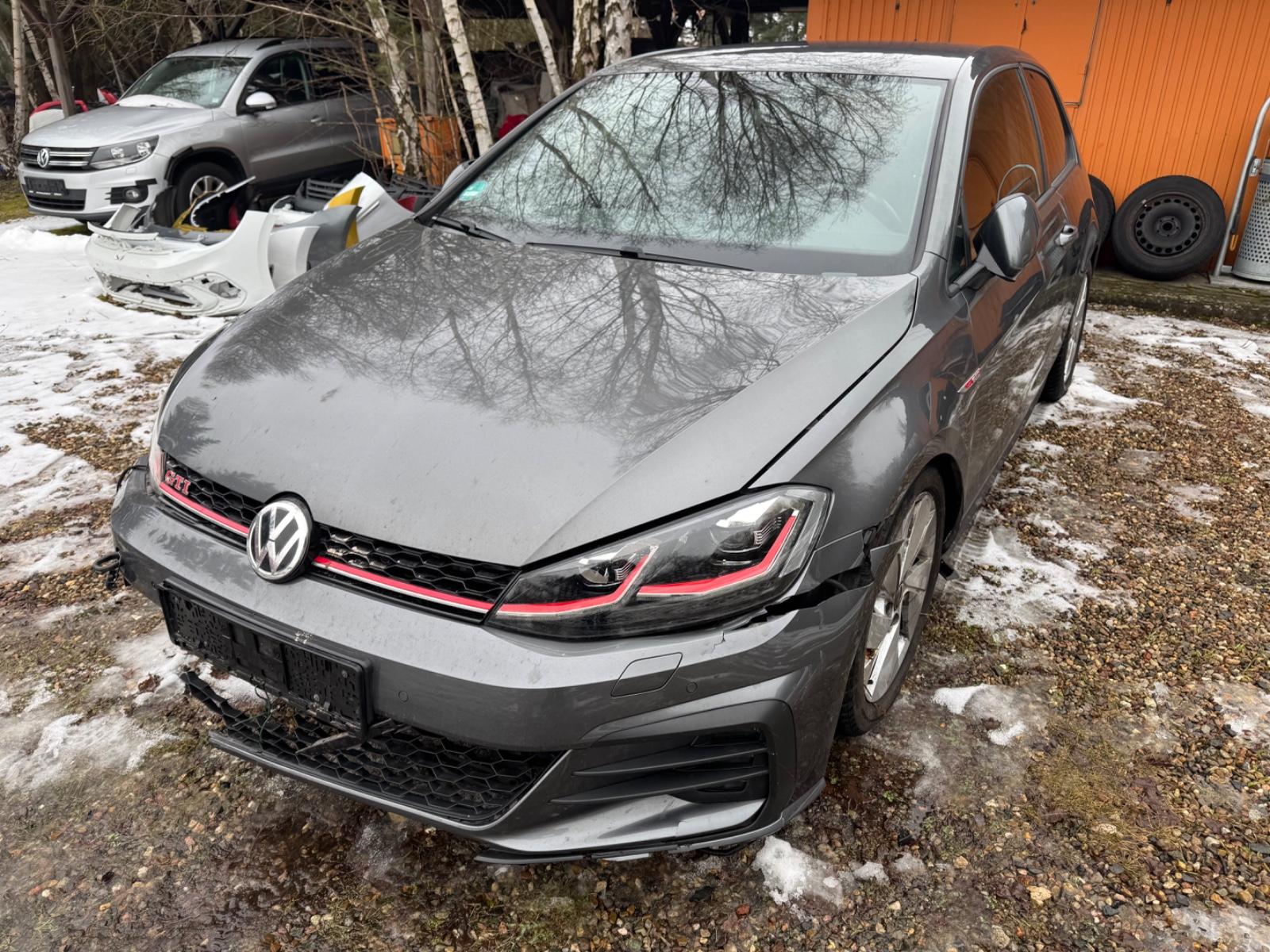 Volkswagen Golf 2.0 TSI OPF DSG GTI Performance Digital R k