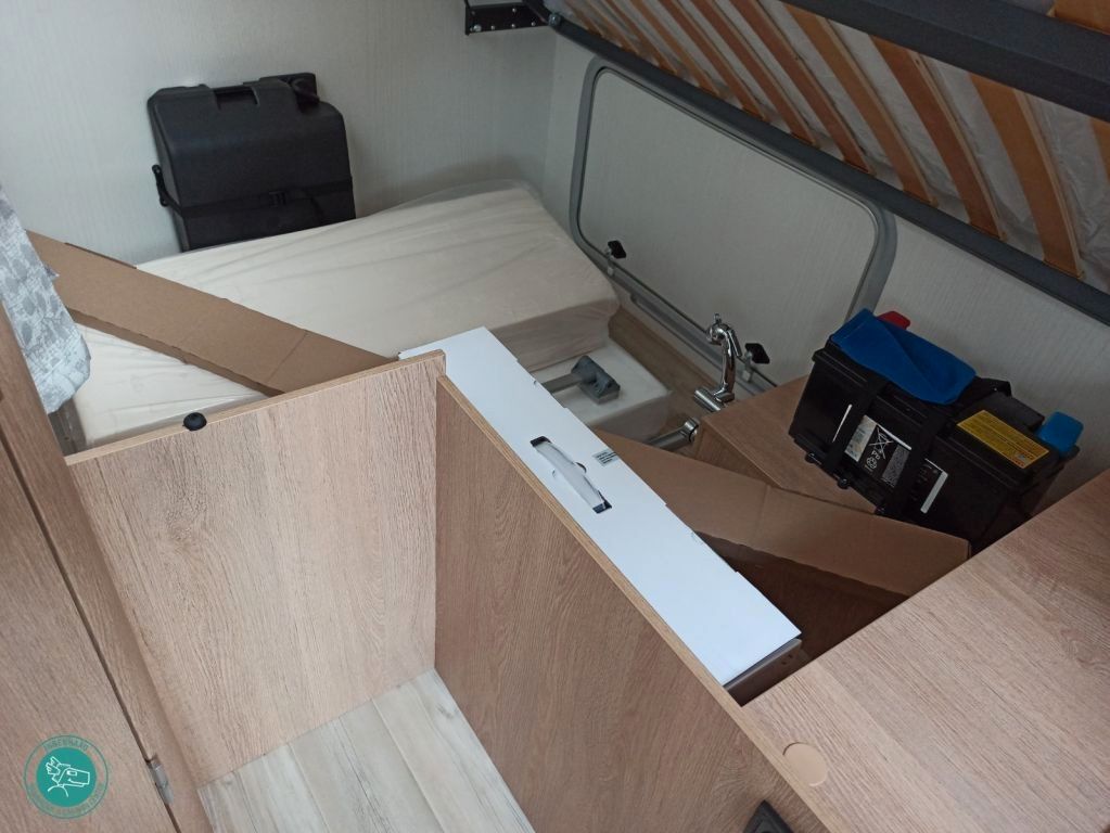 Fahrzeugabbildung Mooveo TEI 60FB, 200W Solar TV & Sat