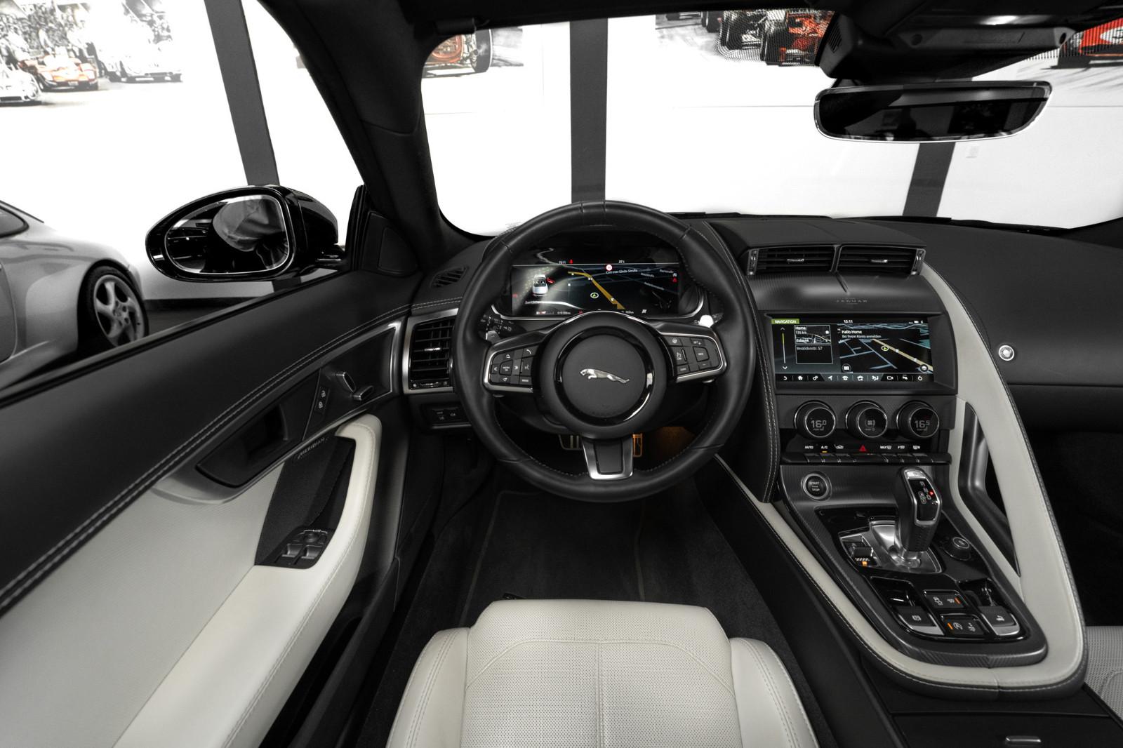 Jaguar F-Type Cabrio P300 R-Dynamic #BLACK PACK #TRAUM