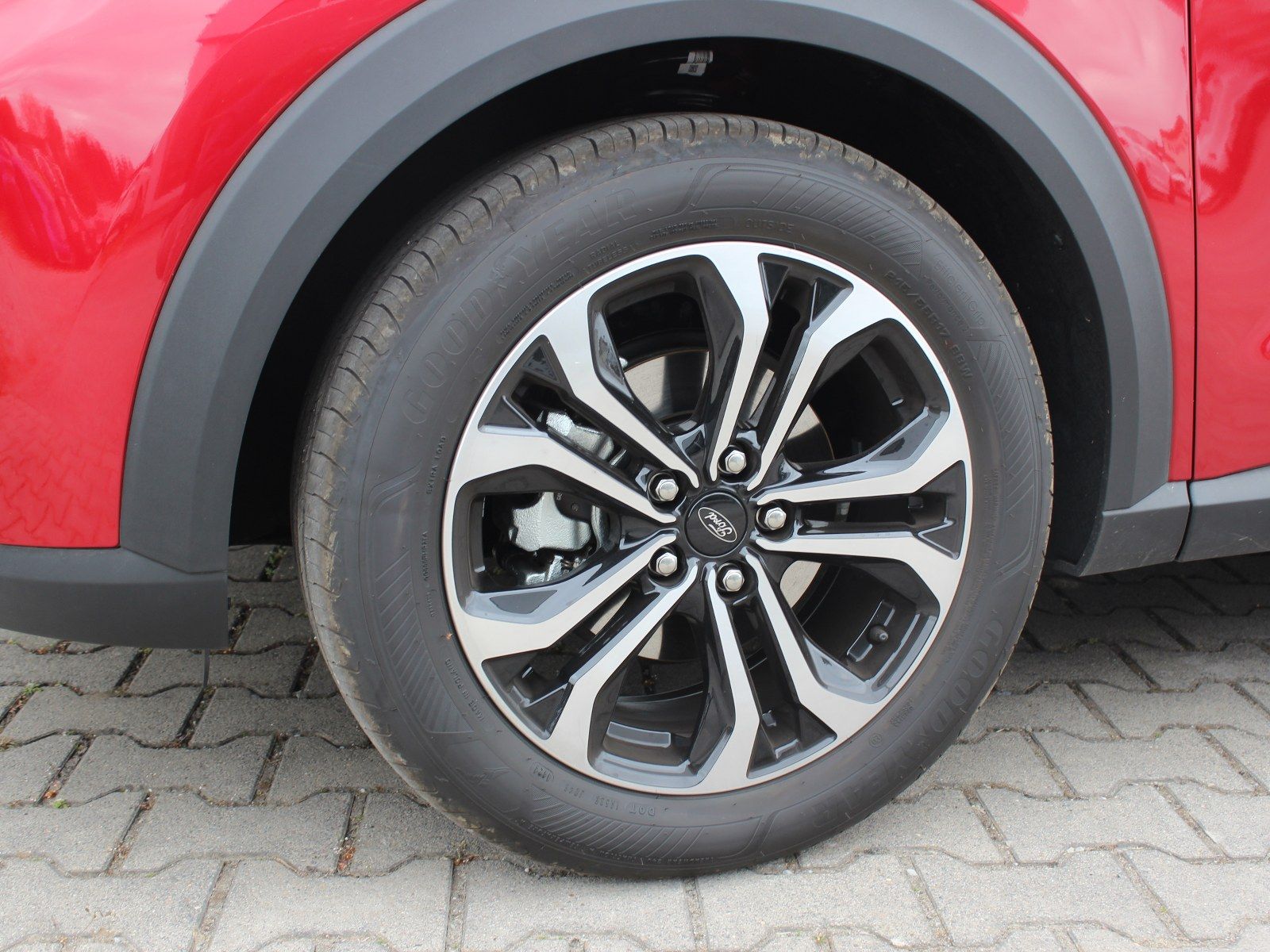 Fahrzeugabbildung Ford Puma Titanium 1,0 EcoBoost