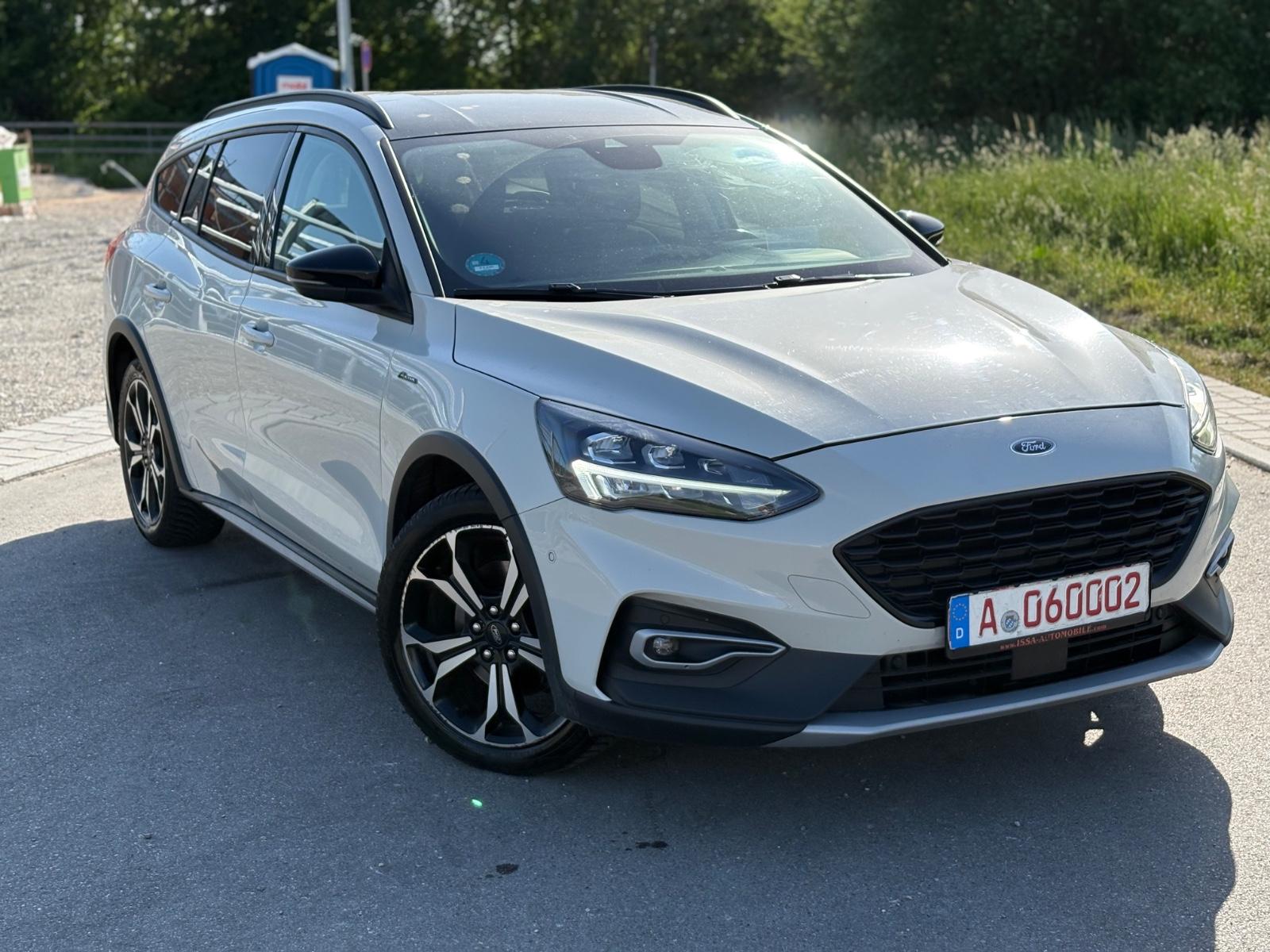 Ford Focus Turnier Active Automatik HUD Kamera LED