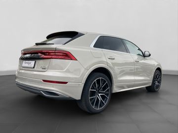 Audi Q8 - 3