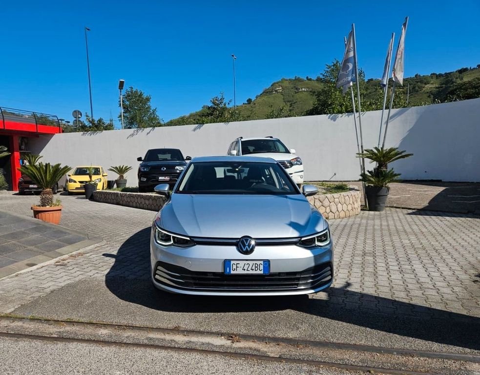 Image of Volkswagen Golf