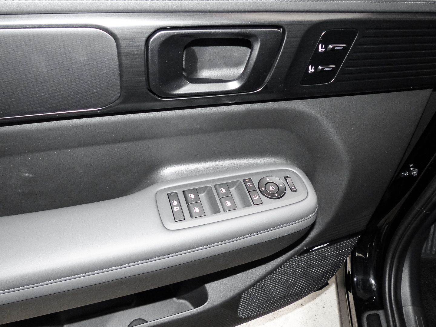Hyundai Santa Fe – Bild 13