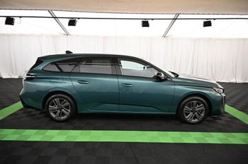 Peugeot 308 - 8