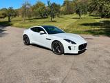 Jaguar F-Type R 5.0 L V8 Kompressor AWD Automatik R - Jaguar F-Type aus 2016 mit Benzin-Antrieb: Coupe