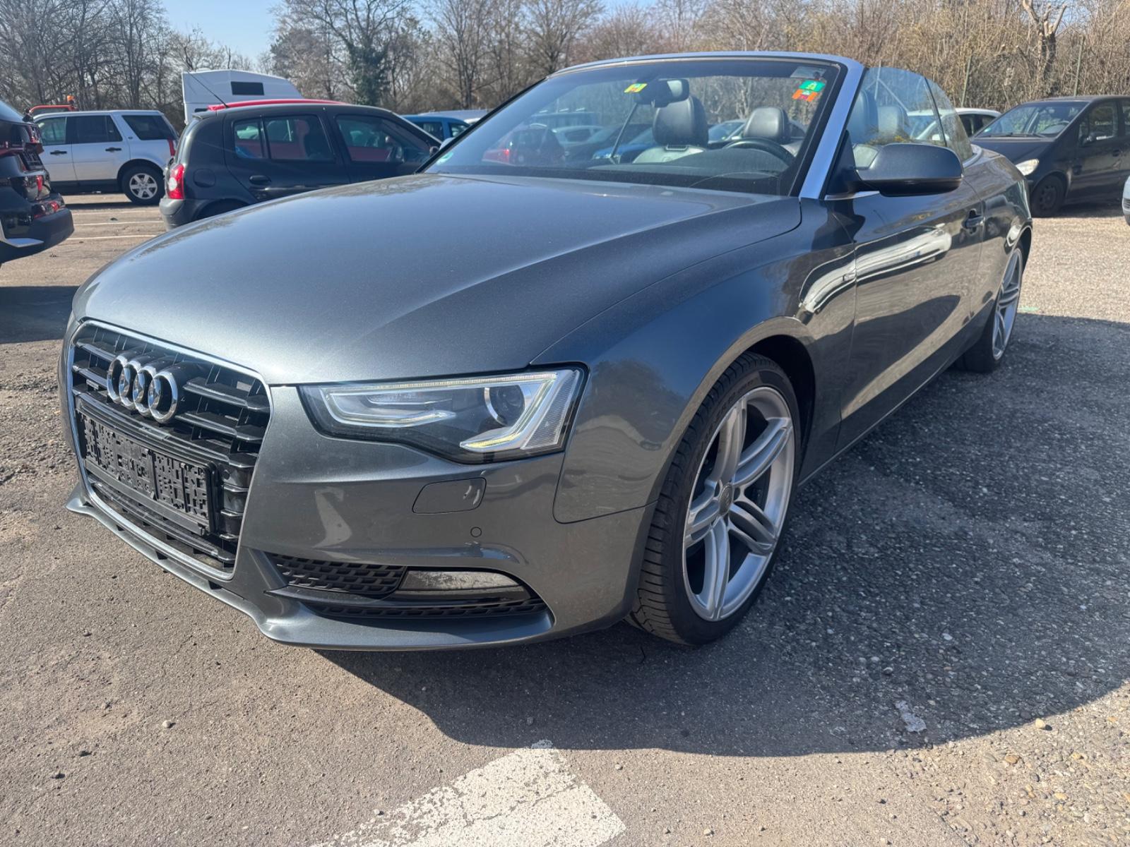 Audi A5 Cabriolet 3.0 TDI quattro/ S line