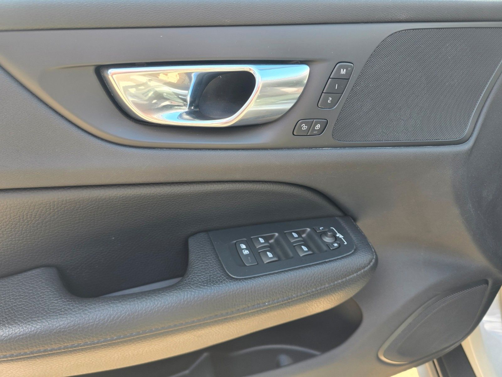 Volvo V60 Cross Country Pro AWD Navi Leder,360° Kamera foto 21