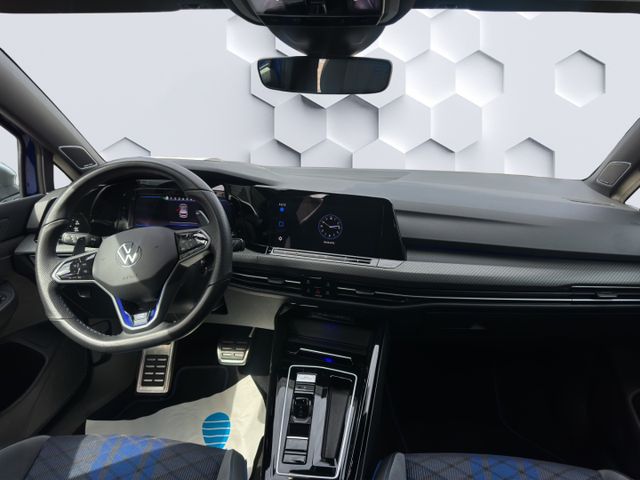 Golf R VIII 2.0 TSI 4Motion DSG 235kW LED HuD Ap