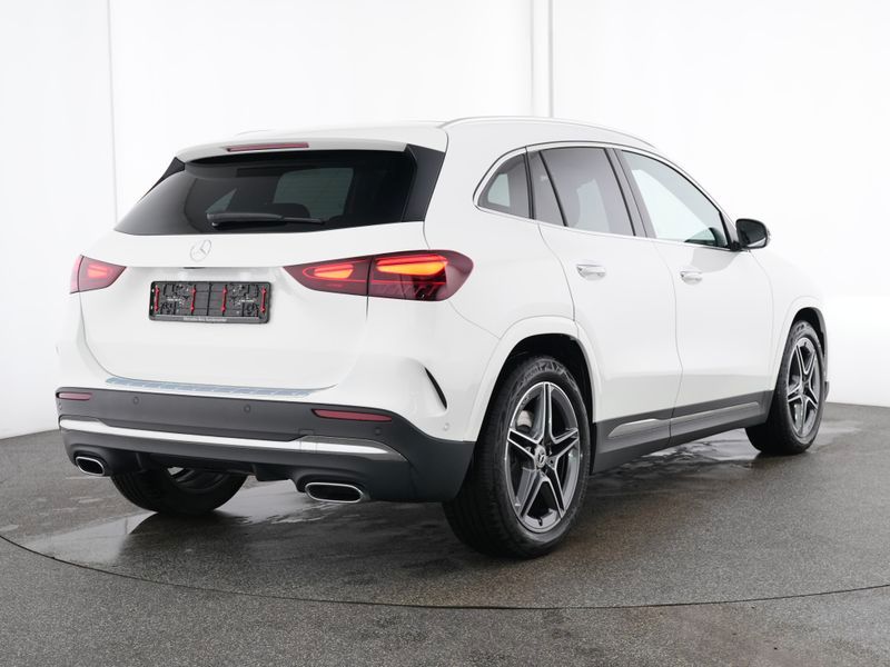 Mercedes-Benz GLA 220 - Bild 4
