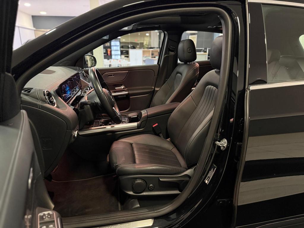 Mercedes-Benz GLA 220