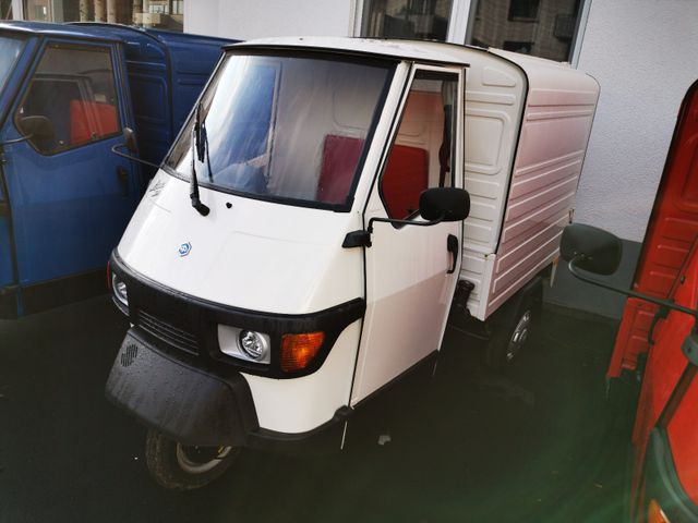 Piaggio APE 50 Kasten - Drosselung auf 25 km/h möglich**