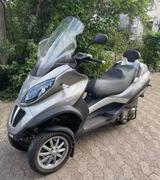 Piaggio MP 3 250 LT - PIAGGIO MP3 250