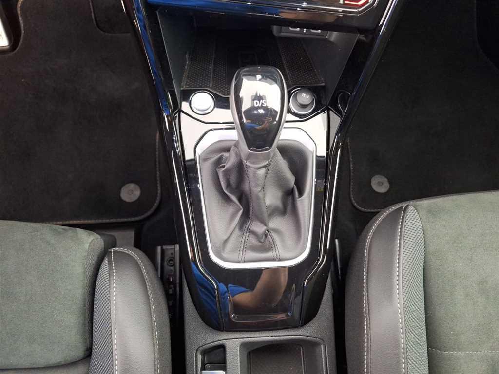 Volkswagen T-Roc R-Line 1.5 TSI DSG BusinessPremium, миниатюра 14