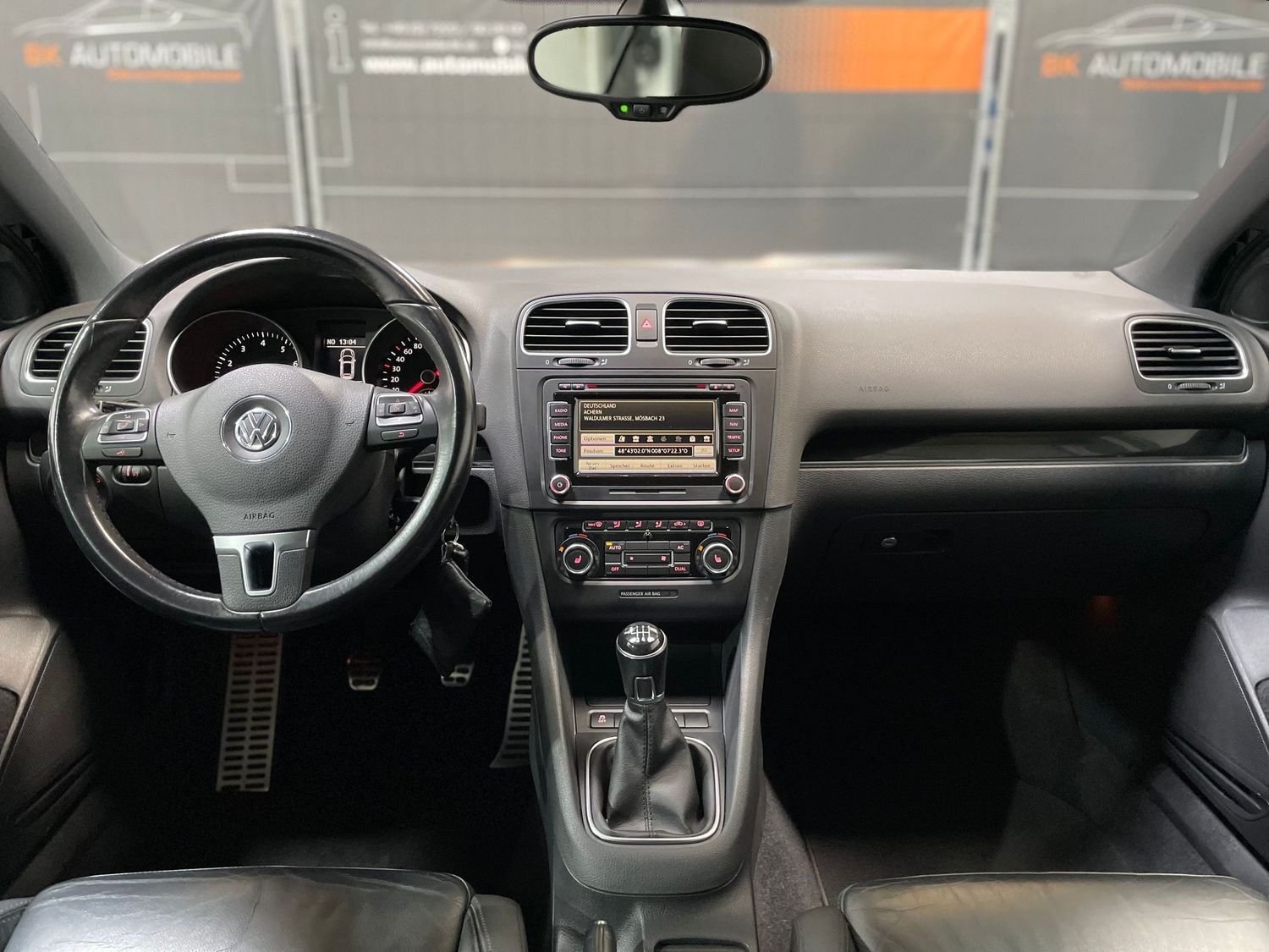 Fahrzeugabbildung Volkswagen Golf Cabriolet Sport #Leder#Bi-Xenon#PDC