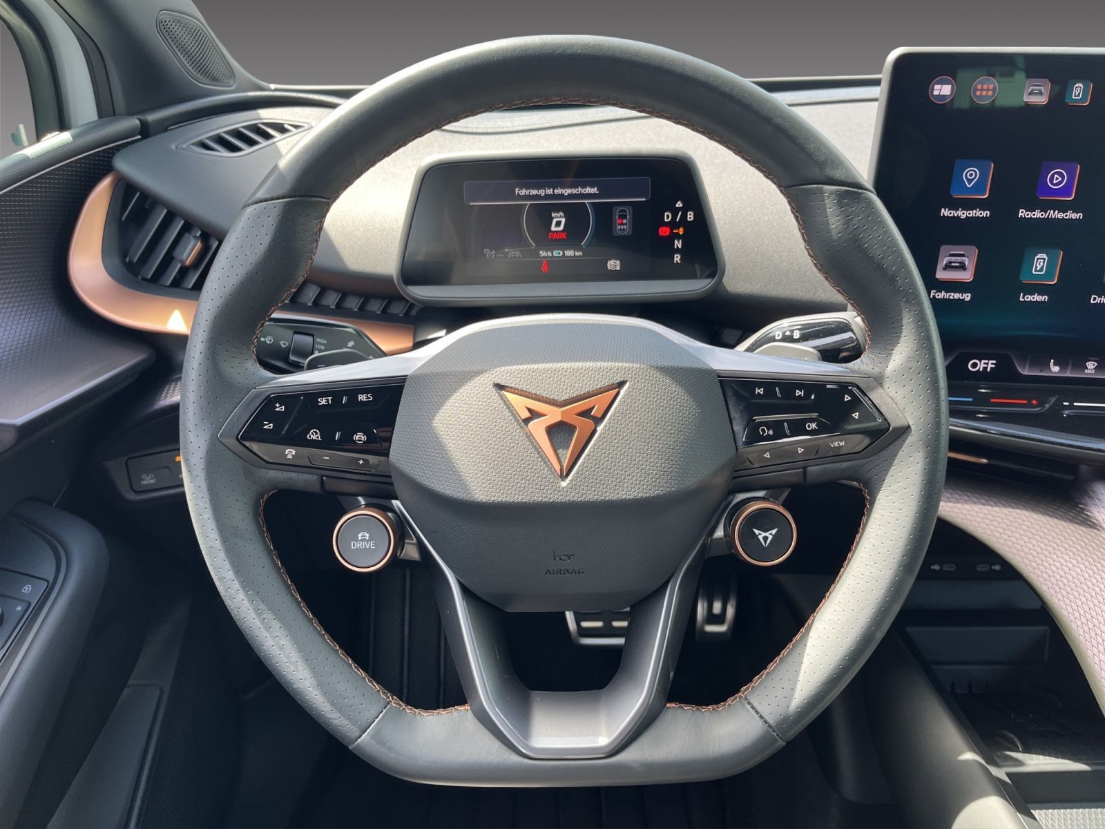 Cupra Tavascan - Bild 11