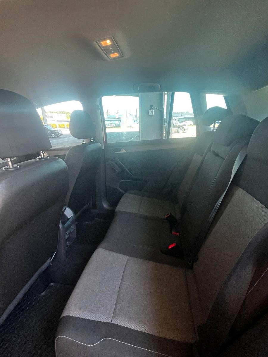 Volkswagen Golf Sportsvan 2015 — engine 110 HP (81kW)