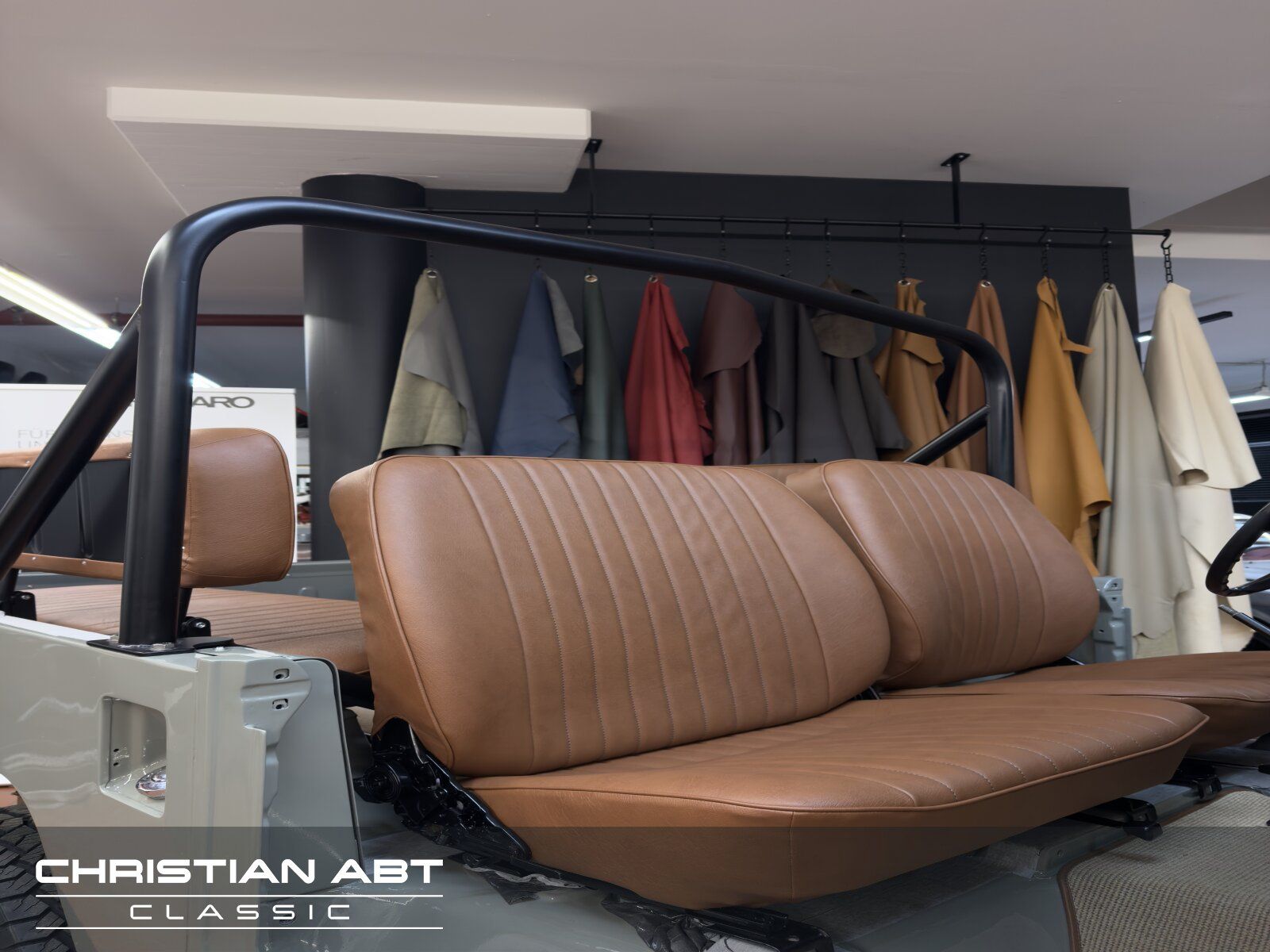 Fahrzeugabbildung Toyota FJ43 restauriert * Servo * H-Zulassung