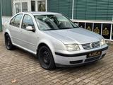Volkswagen Bora 2.0 Auto Trendline vieles erneuert Tüv Neu - Volkswagen Bora: Trendline