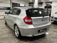 Fahrzeugabbildung BMW 116i Lim. / Klimaautomatik Schiebedach SHZ PDC