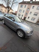 BMW Bmw1er mit Schiebedach Euro 5 - BMW aus 2005: 5er