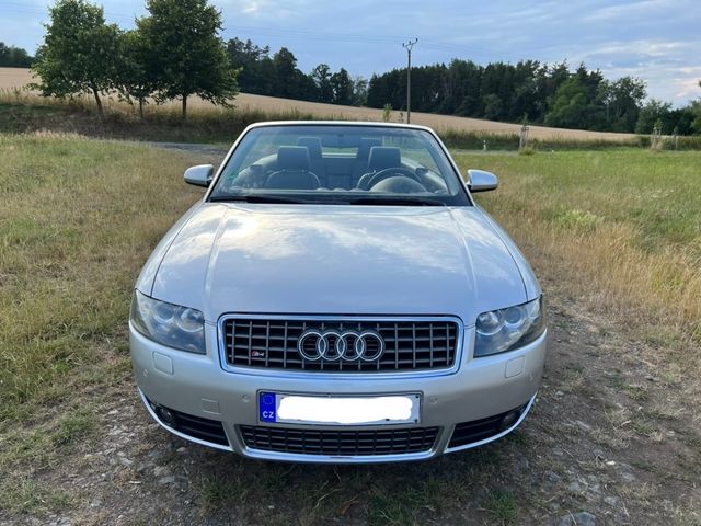 Audi S4 4.2 quattro Cabriolet