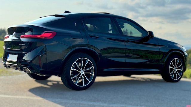 BMW X4 3.0 D UPE-83T