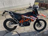 KTM 690 Enduro R - KTM ENDURO 690 R